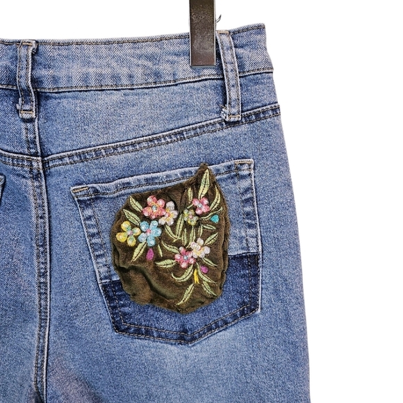 Hippie Denim Boho Embroidered Patchwork Slim Straight Jeans 31 Cropped Unique - Picture 11 of 13
